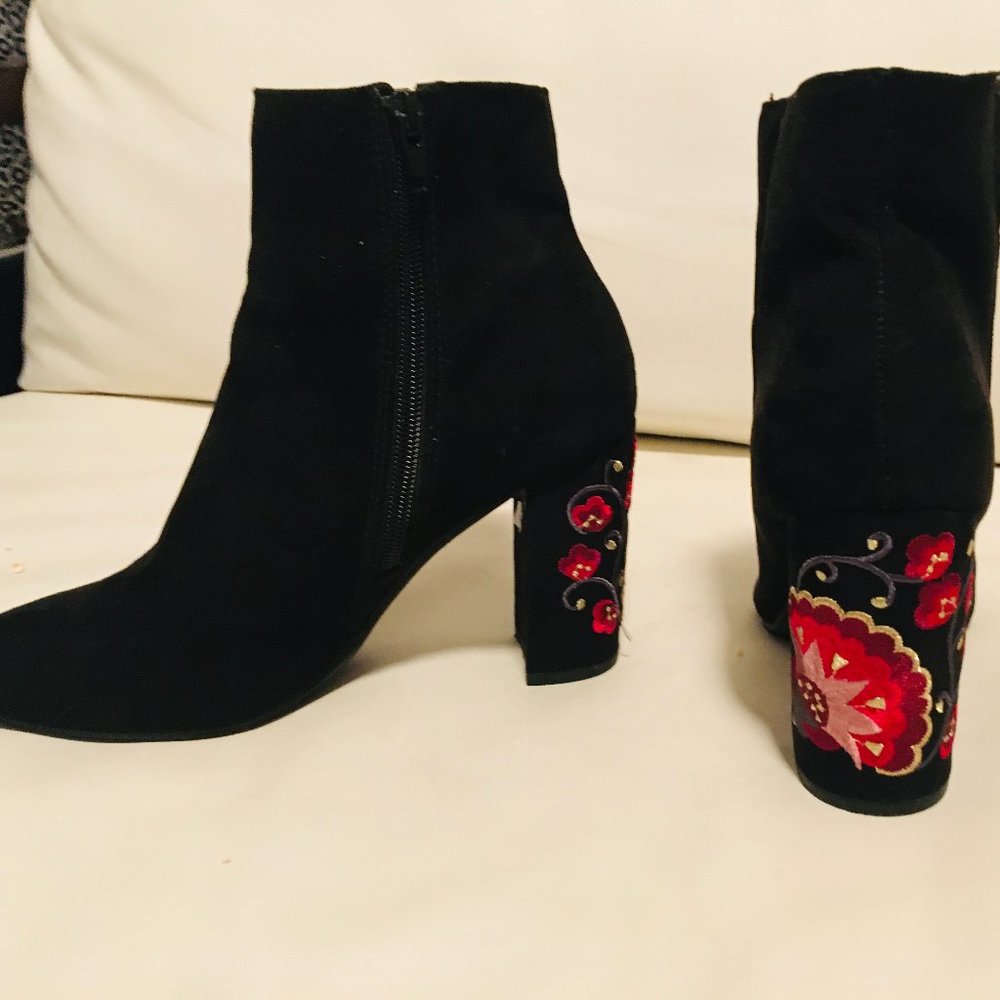 Black Booties - Picture 4 of 4